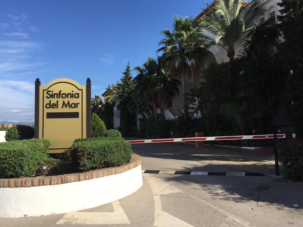Sinfonia Del Mar Apartment เอสเตโปนา ภายนอก รูปภาพ