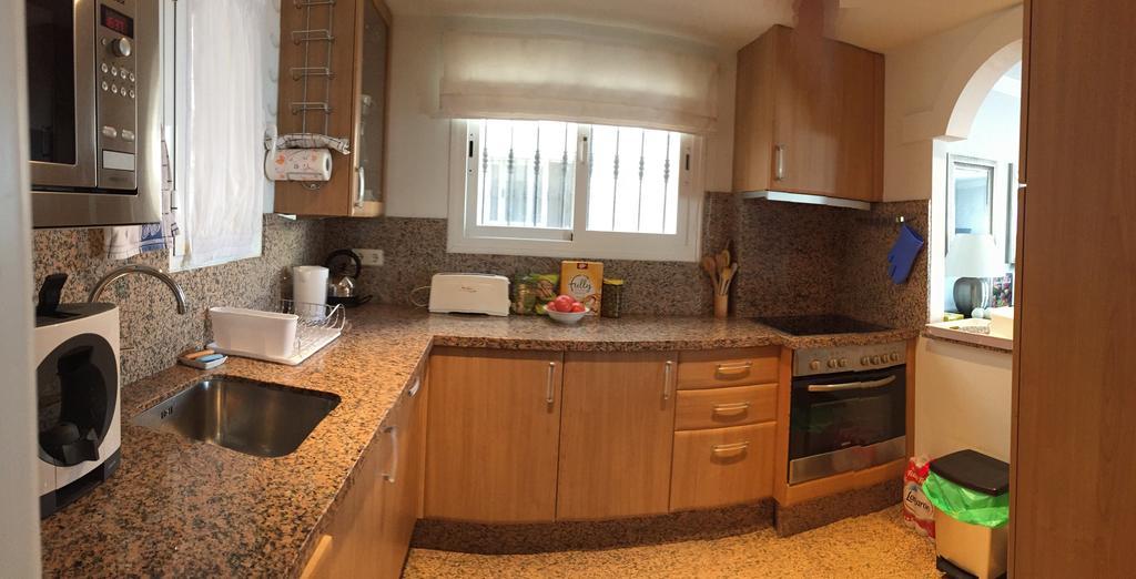 Sinfonia Del Mar Apartment เอสเตโปนา ภายนอก รูปภาพ
