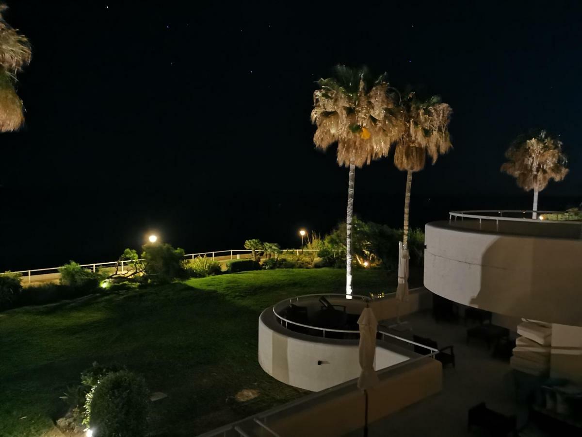 Sinfonia Del Mar Apartment เอสเตโปนา ภายนอก รูปภาพ